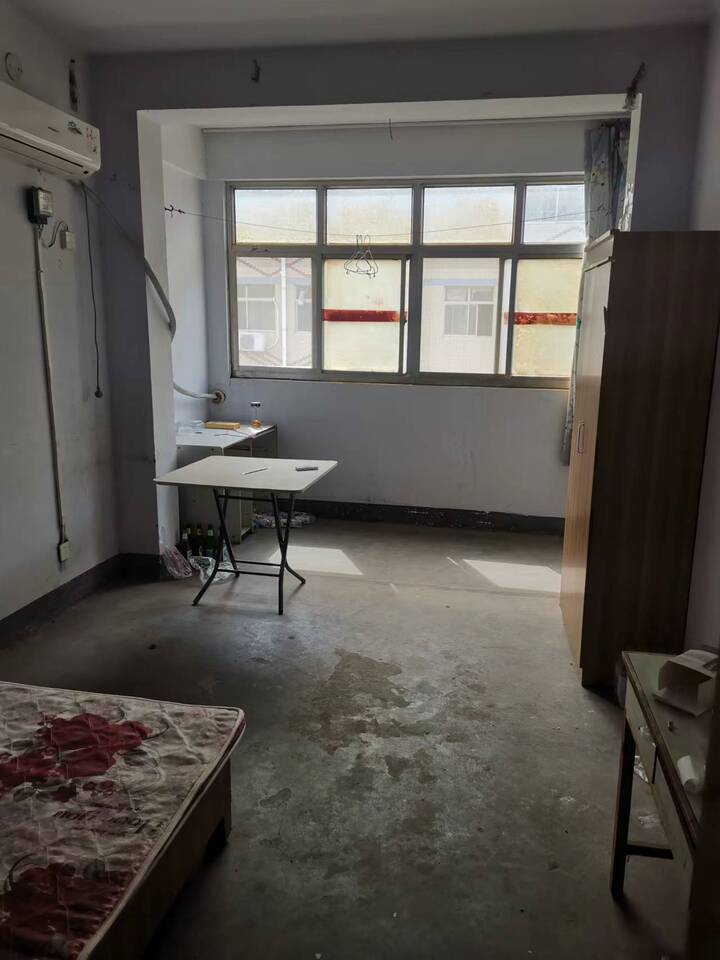  郑州市金水区宋砦小区3号院22号楼东2单元23号