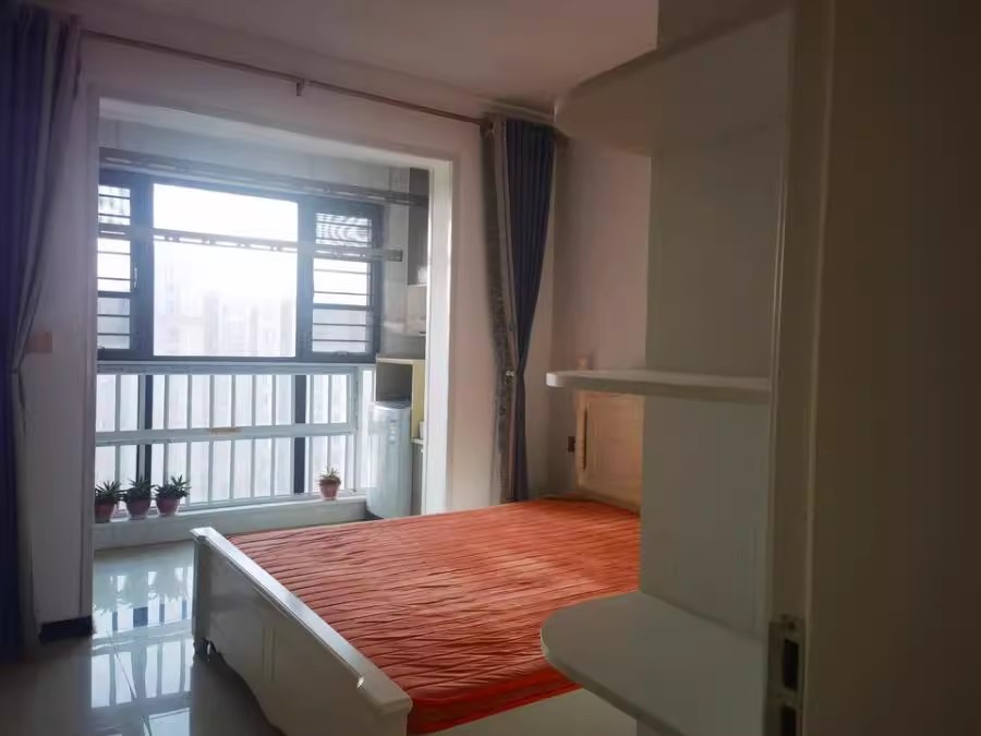 郑州市高新技术产业开发区药厂路81号16号楼1单元33层126号