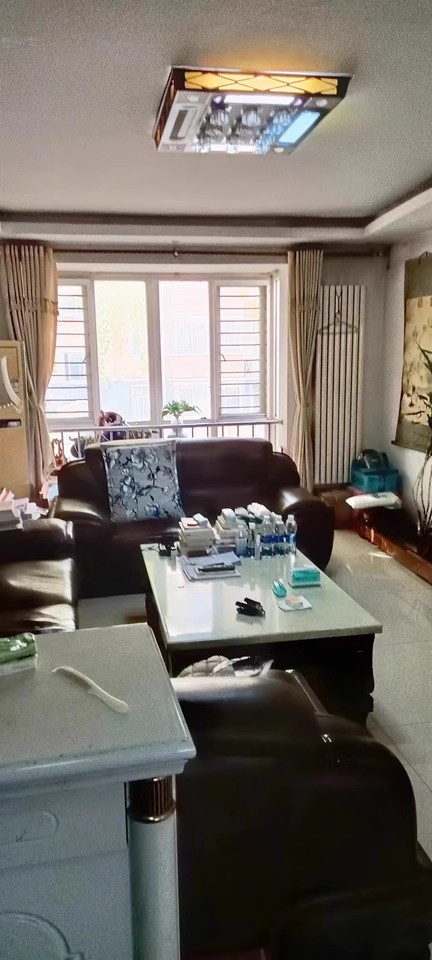 郑州市金水区福彩路10号鑫苑名家.都市家园7号楼东1单元2层4号