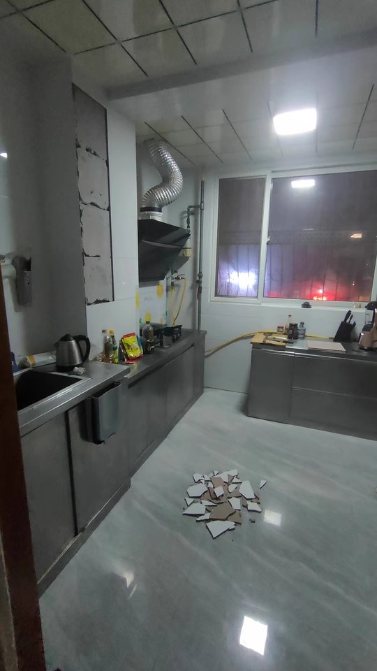 郑州市中原区华山路82号2号楼3单元2层3号